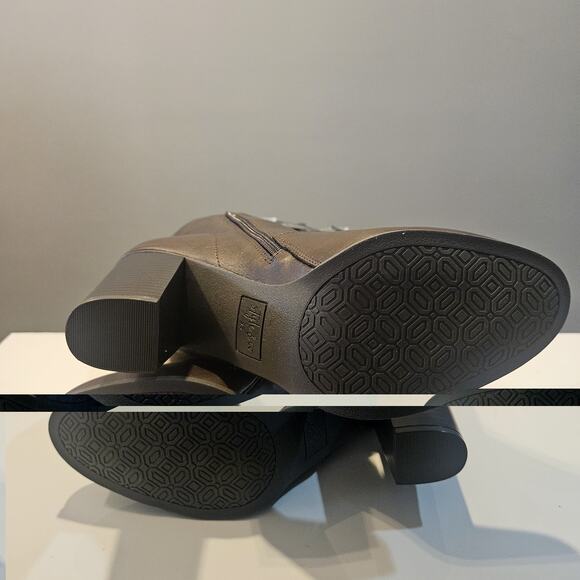 Style & Co NEW Womens Boots 9.5M Faux Leather Brown Block Heel Side Zip Closure - Picture 9 of 12